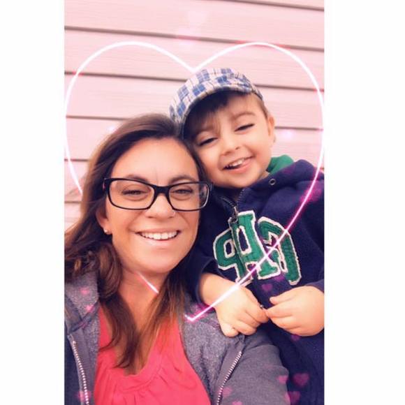 Meet your Posher, Stephanie - Picture 1 of 1